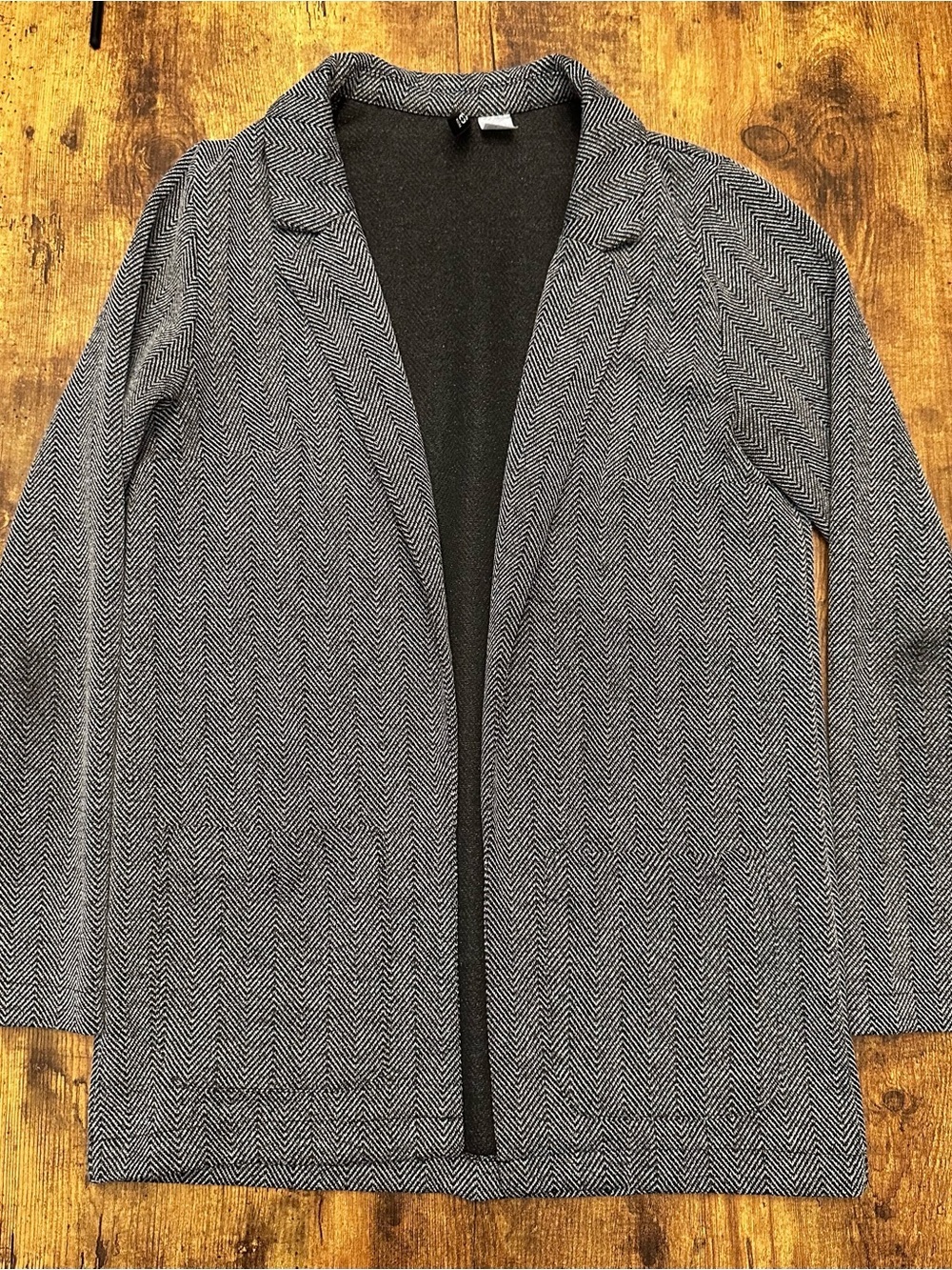 Divided Black & White Herringbone Open-Front Cardigan #239